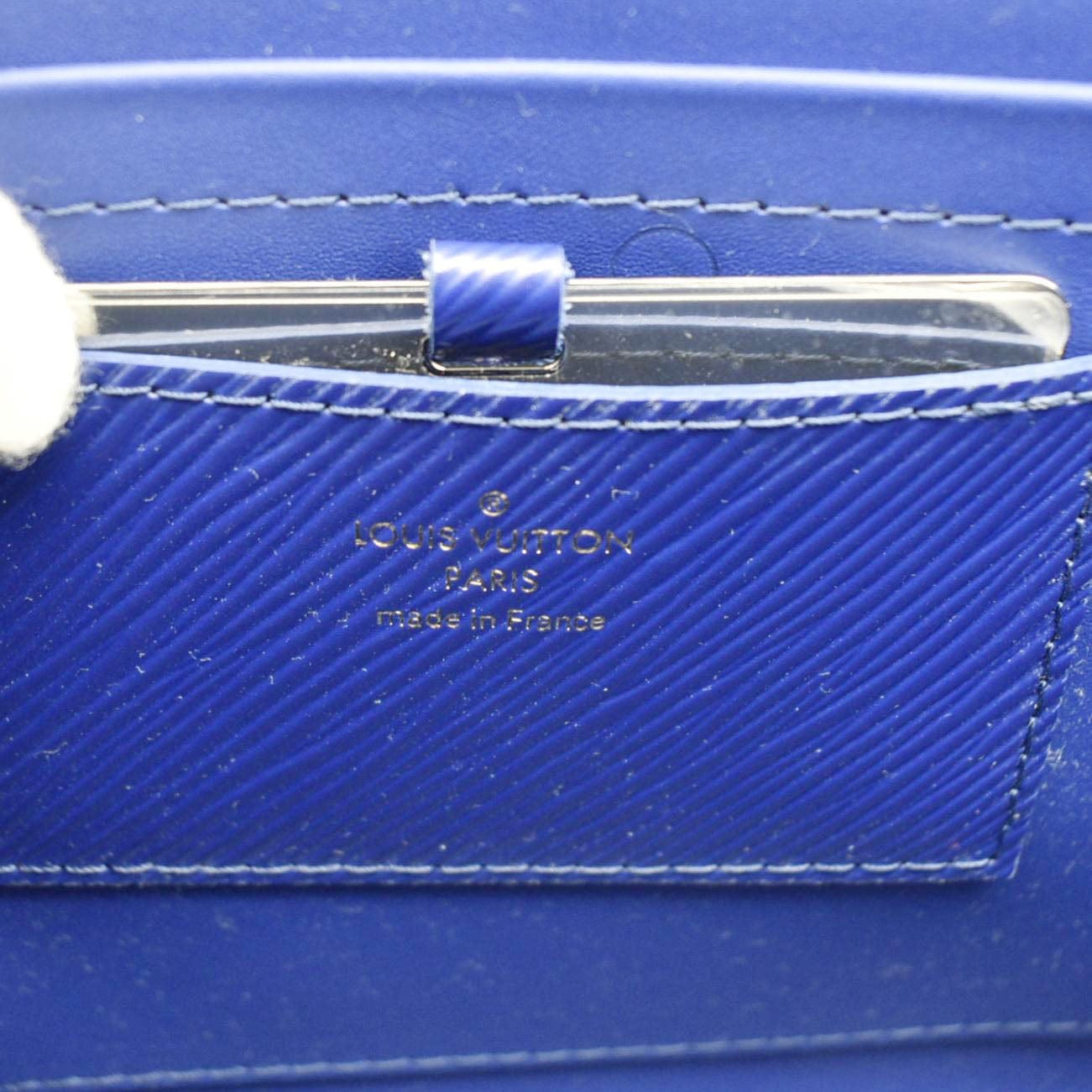 LOUIS VUITTON Twist MM Epi grained leather Shoulder Bag Dot Blue