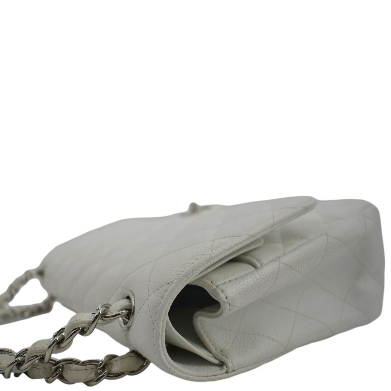 CHANEL Jumbo Double Flap Quilted Caviar Leather Shoulder Bag White