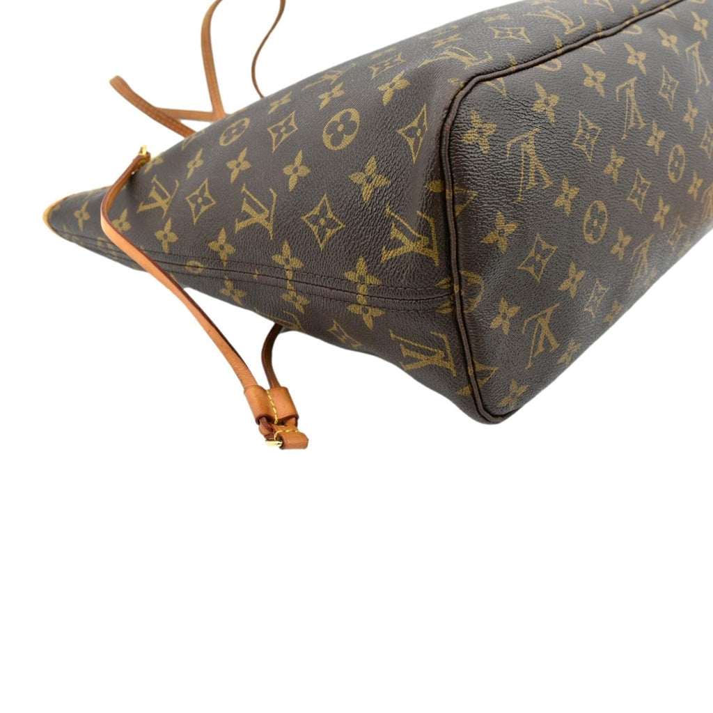 LOUIS VUITTON Neverfull MM Monogram Canvas Tote Bag Brown
