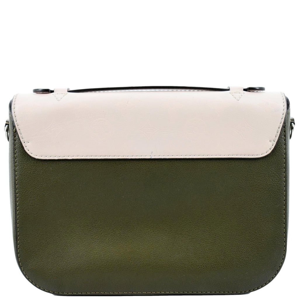 LOUIS VUITTON Very Calfskin Leather Saddle Shoulder Bag Khaki Green