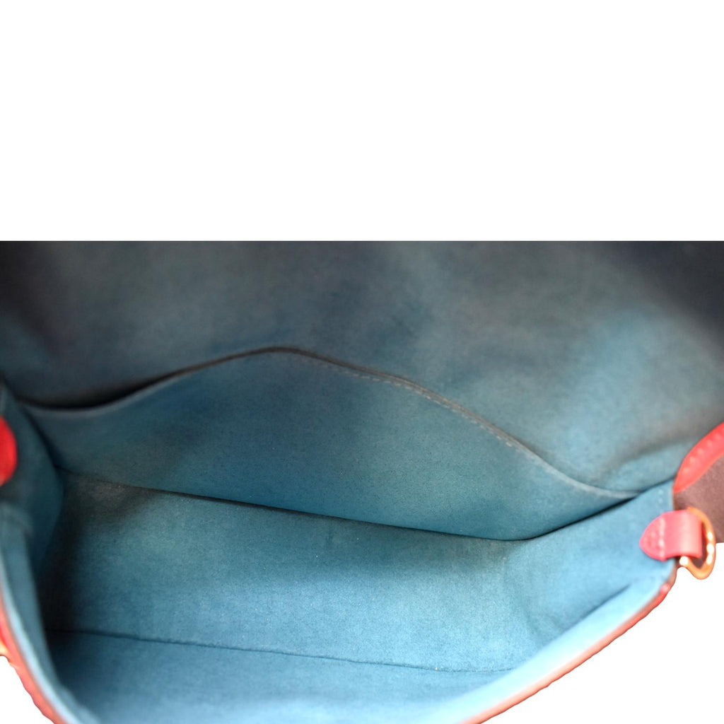 LOUIS VUITTON Buci Epi Leather Shoulder Bag Dragon Fruit