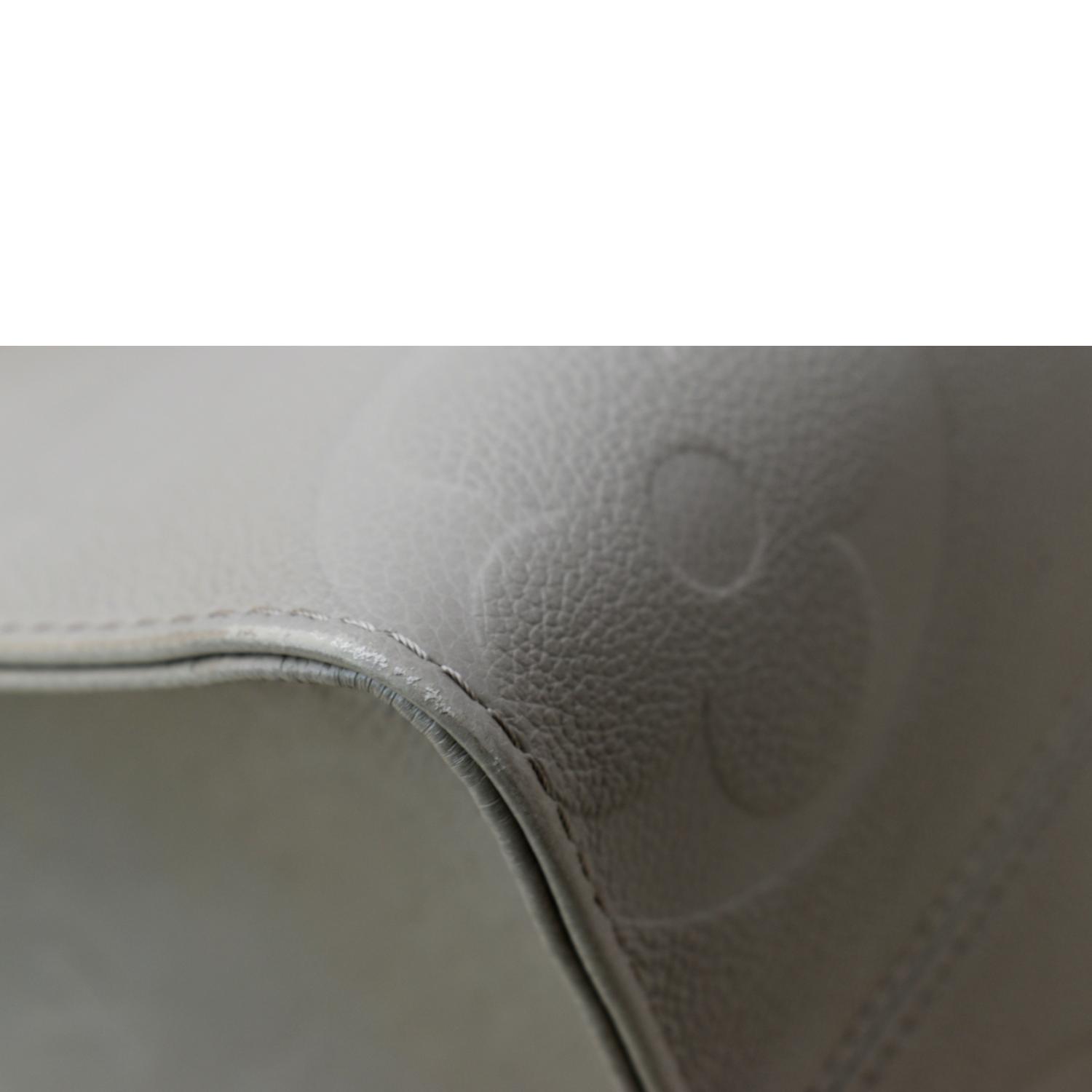 LOUIS VUITTON Onthego MM Monogram Empreinte Shoulder Bag Tourterelle