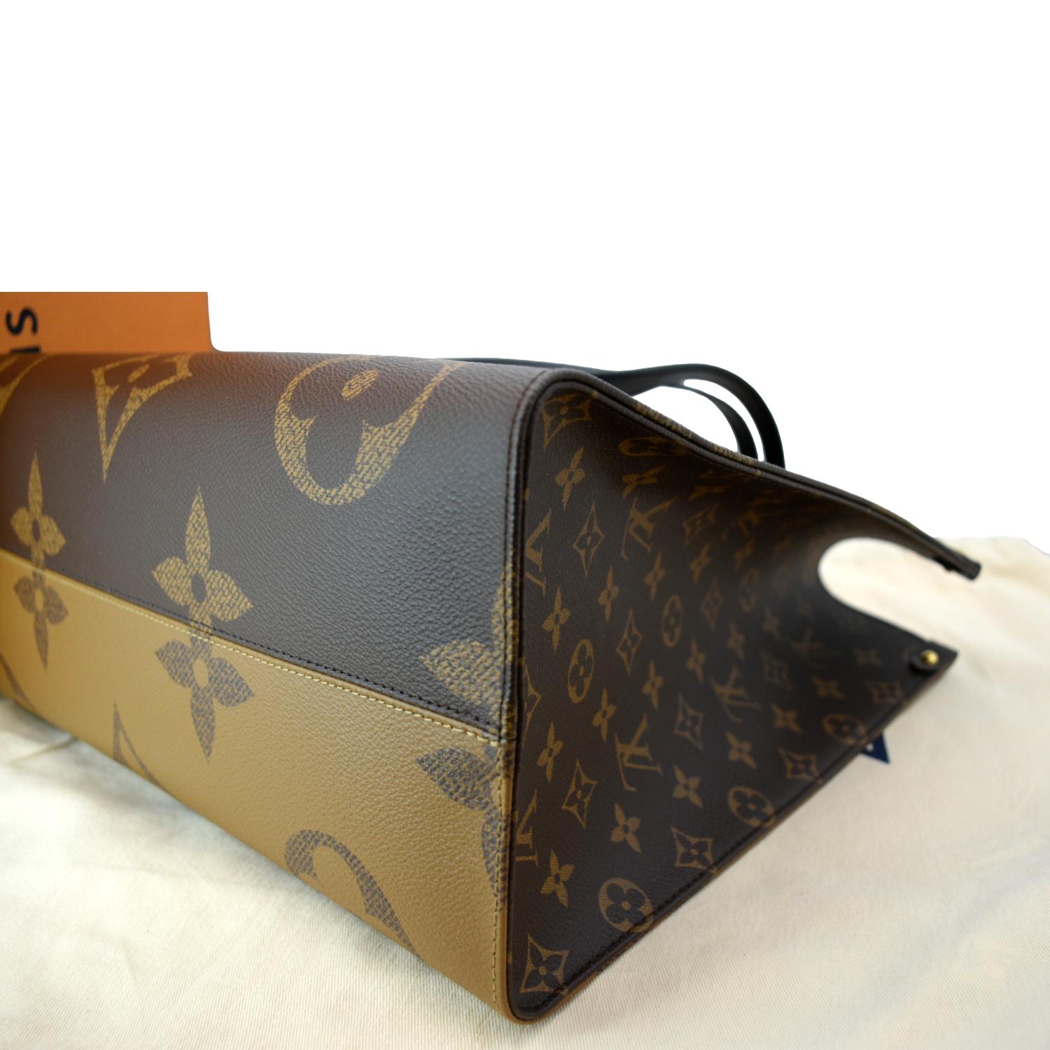 LOUIS VUITTON Onthego GM Giant Monogram Canvas Tote Shoulder Bag Brown