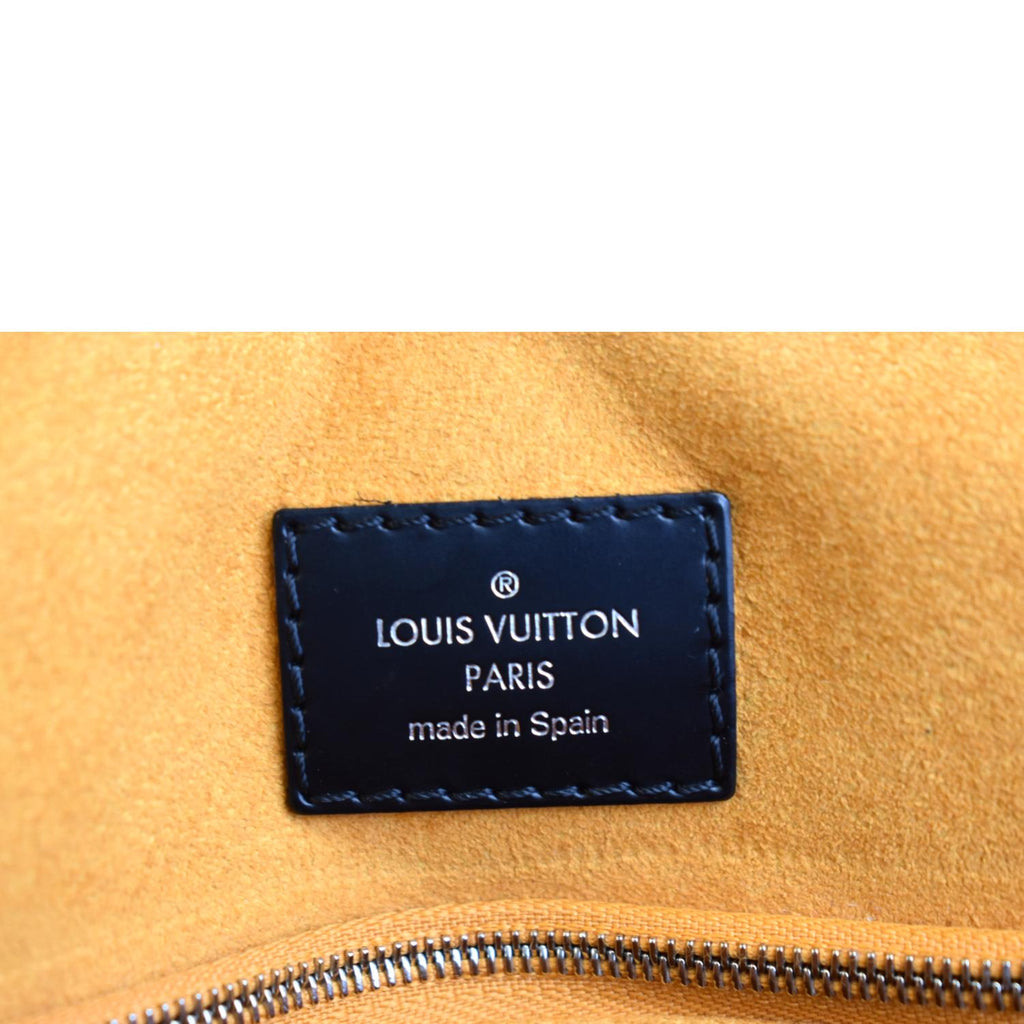 LOUIS VUITTON Grenelle PM Epi Leather Shoulder Bag Black