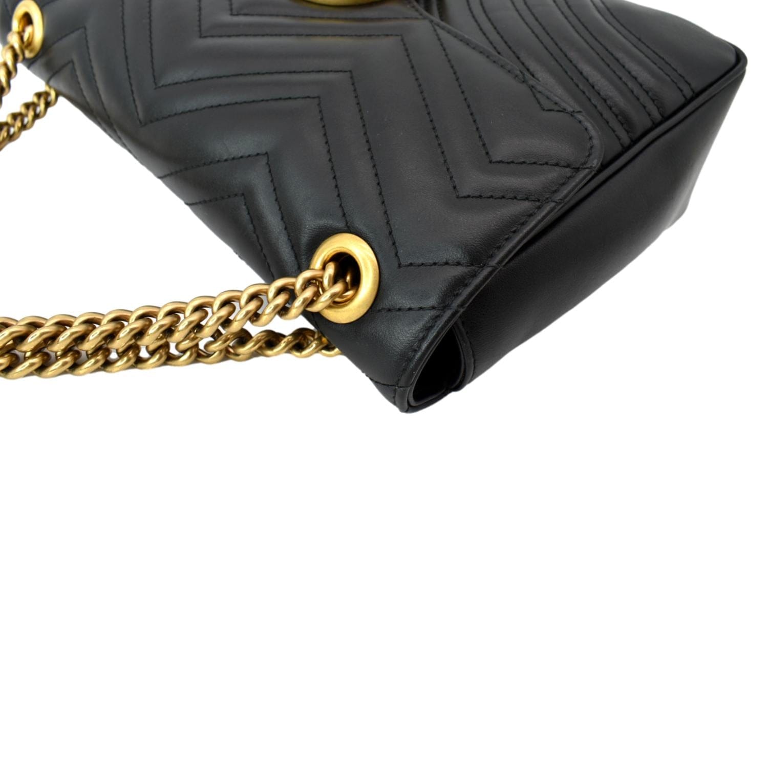 GUCCI GG Marmont Medium Matelasse Shoulder Bag Black 443496