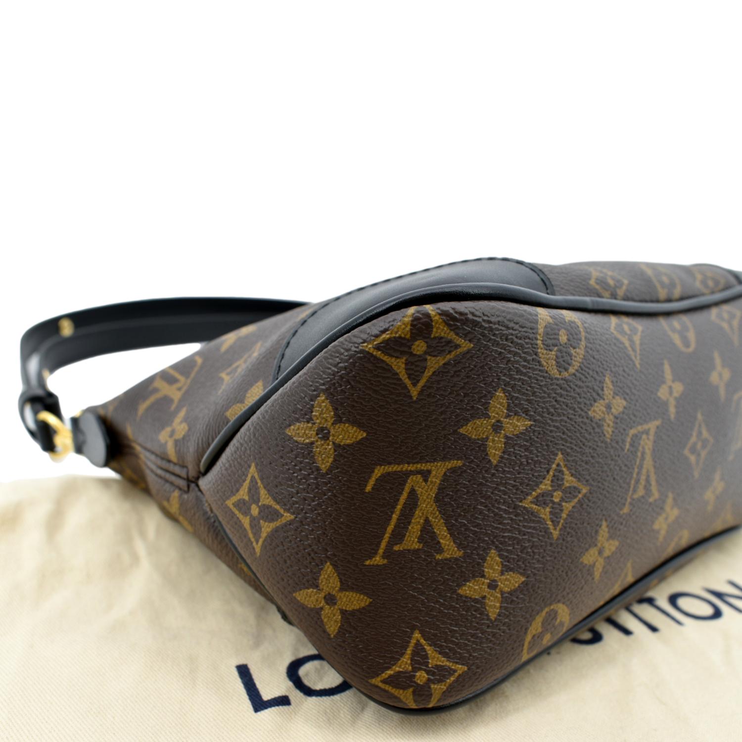 LOUIS VUITTON Boulogne NM Monogram Canvas Shoulder Bag Brown