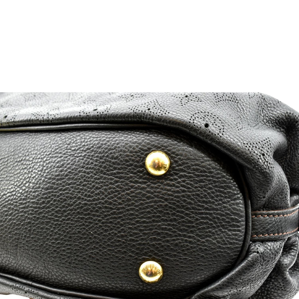 LOUIS VUITTON Mahina Leather Shoulder Bag Black