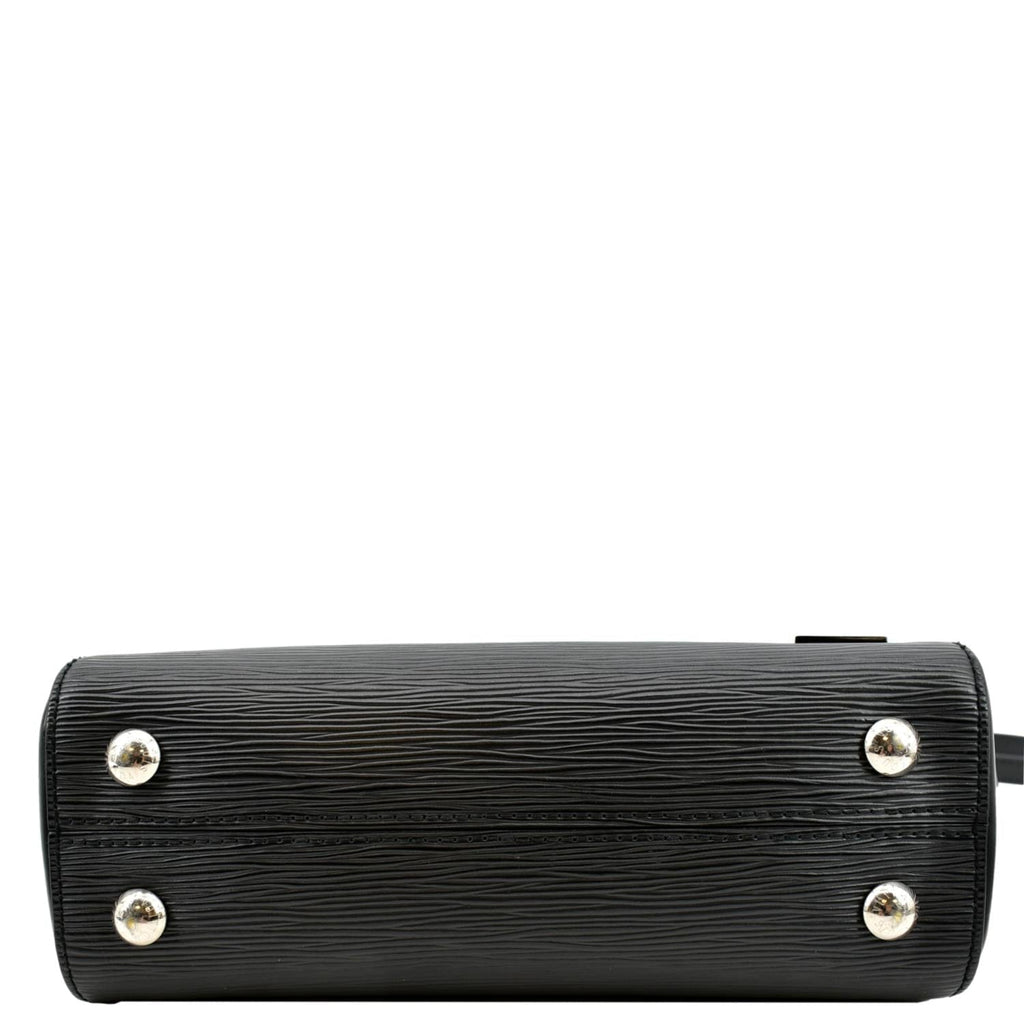 LOUIS VUITTON Cluny MM Epi Leather Shoulder Bag Black