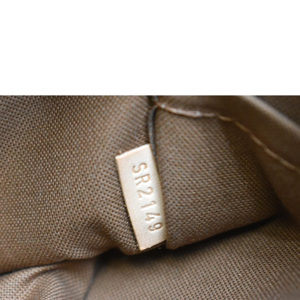LOUIS VUITTON  Multi Pochette Accessoires Monogram Canvas Shoulder Bag