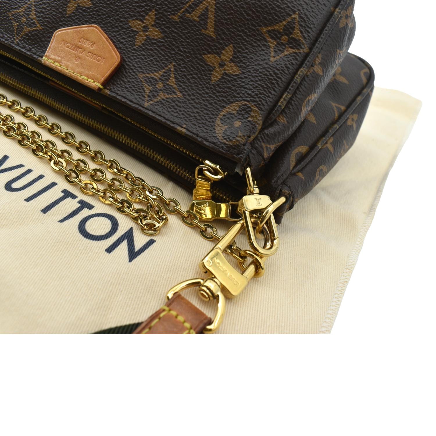LOUIS VUITTON  Multi Pochette Accessoires Monogram Canvas Shoulder Bag
