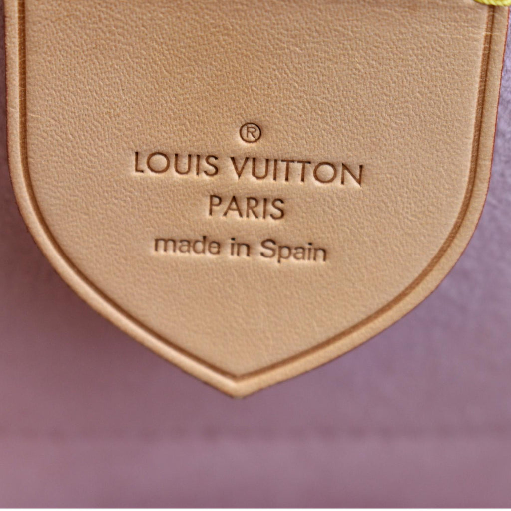 LOUIS VUITTON Girolata Damier Azur Shoulder Bag White
