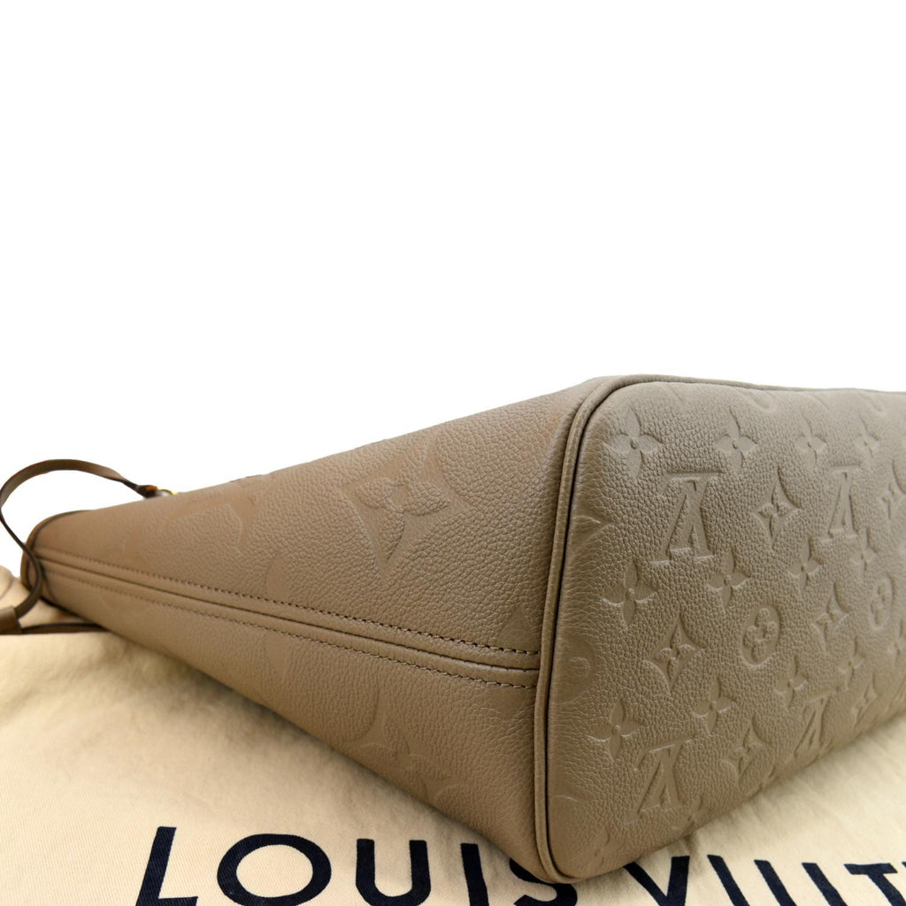 LOUIS VUITTON Neverfull MM Monogram Leather Tote Bag Tourterelle