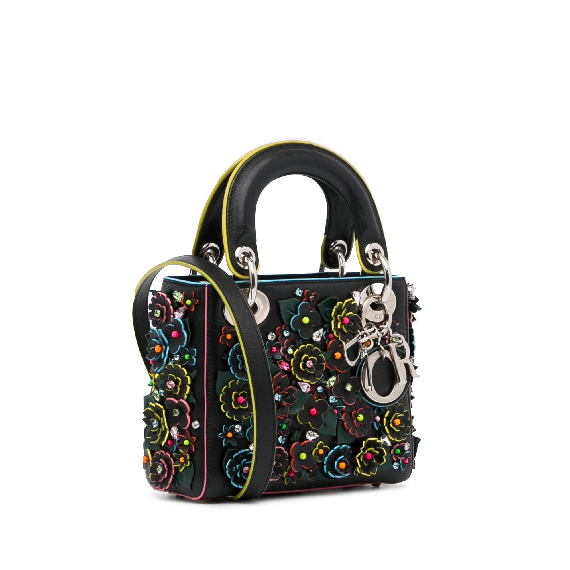 Dior Lady Dior Flower Embroidered Bag (SHG-CjtZbT)