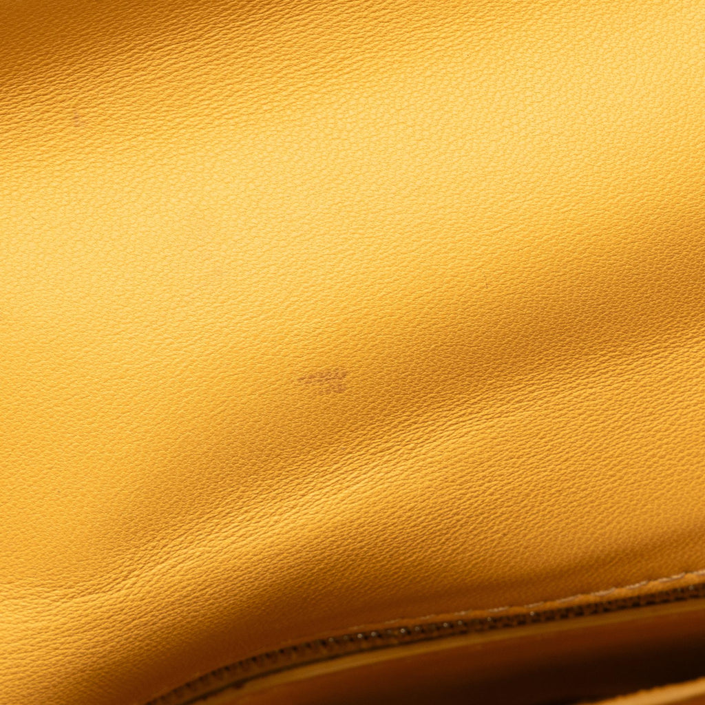 Fendi BeBaguette Chain Bag (SHG-tRxsIj)