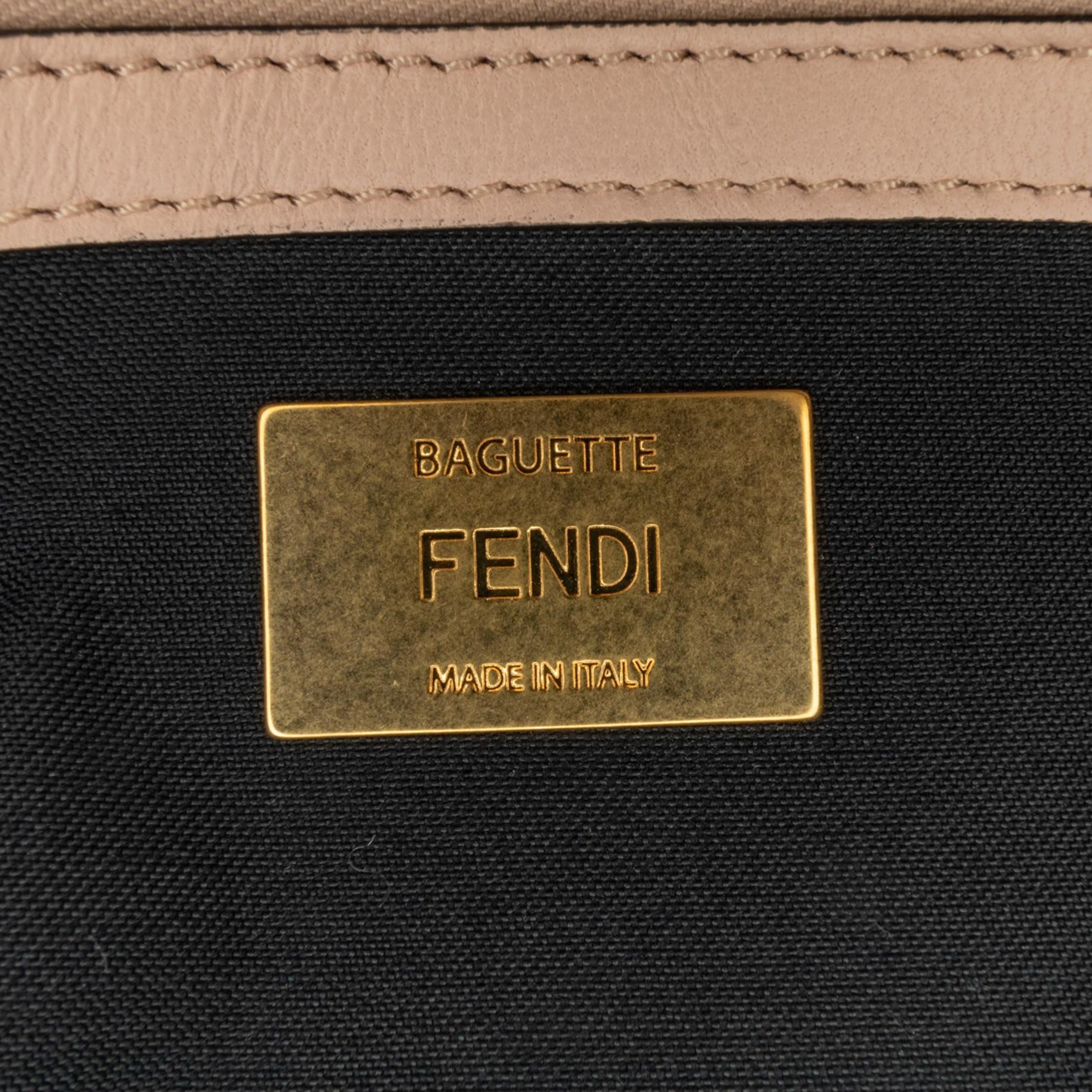 Fendi Bicolor Leather Chain Midi Baguette (SHG-AZNVmi)
