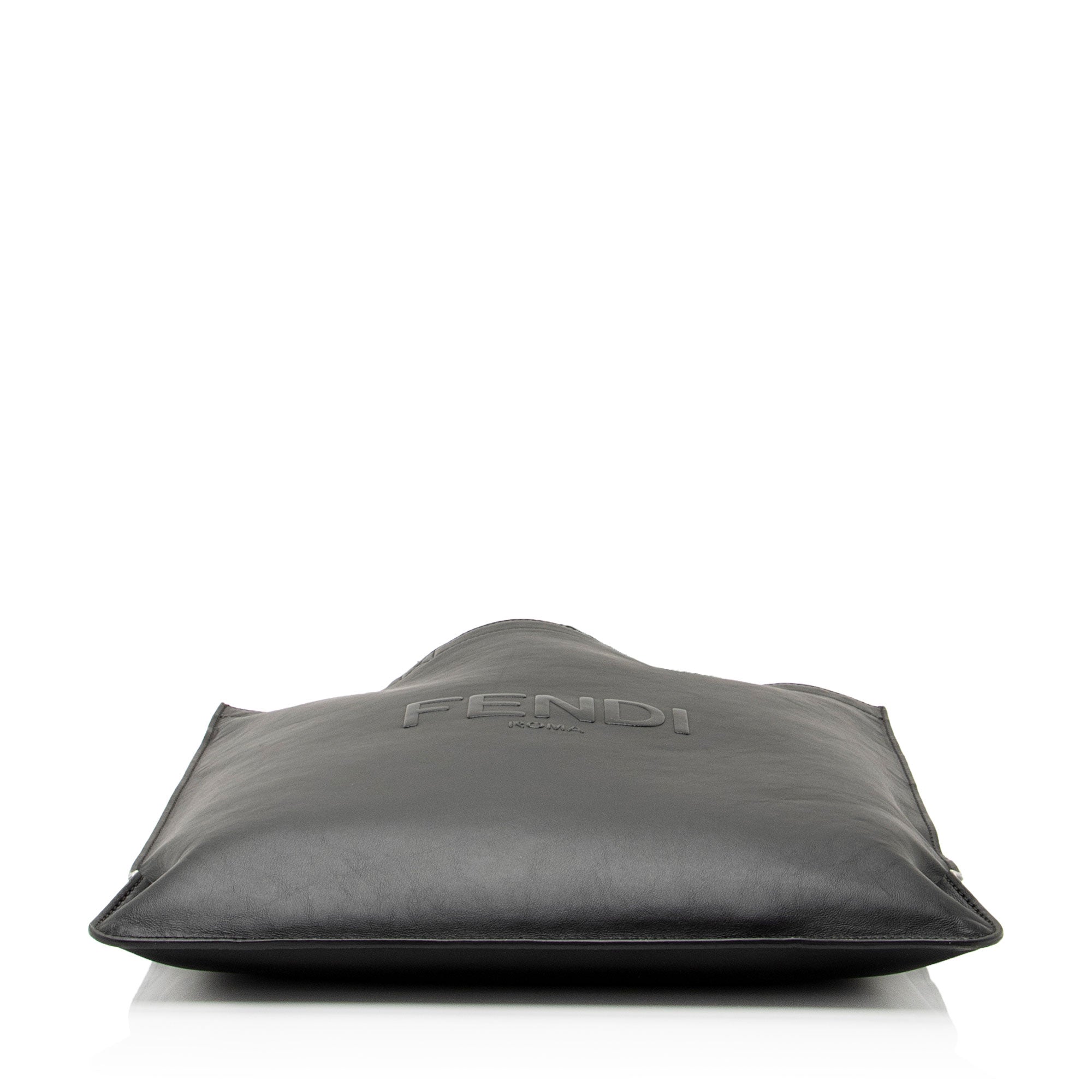 Fendi Calfskin Logo Flat N/S Tote (SHF-Vlwv6d)