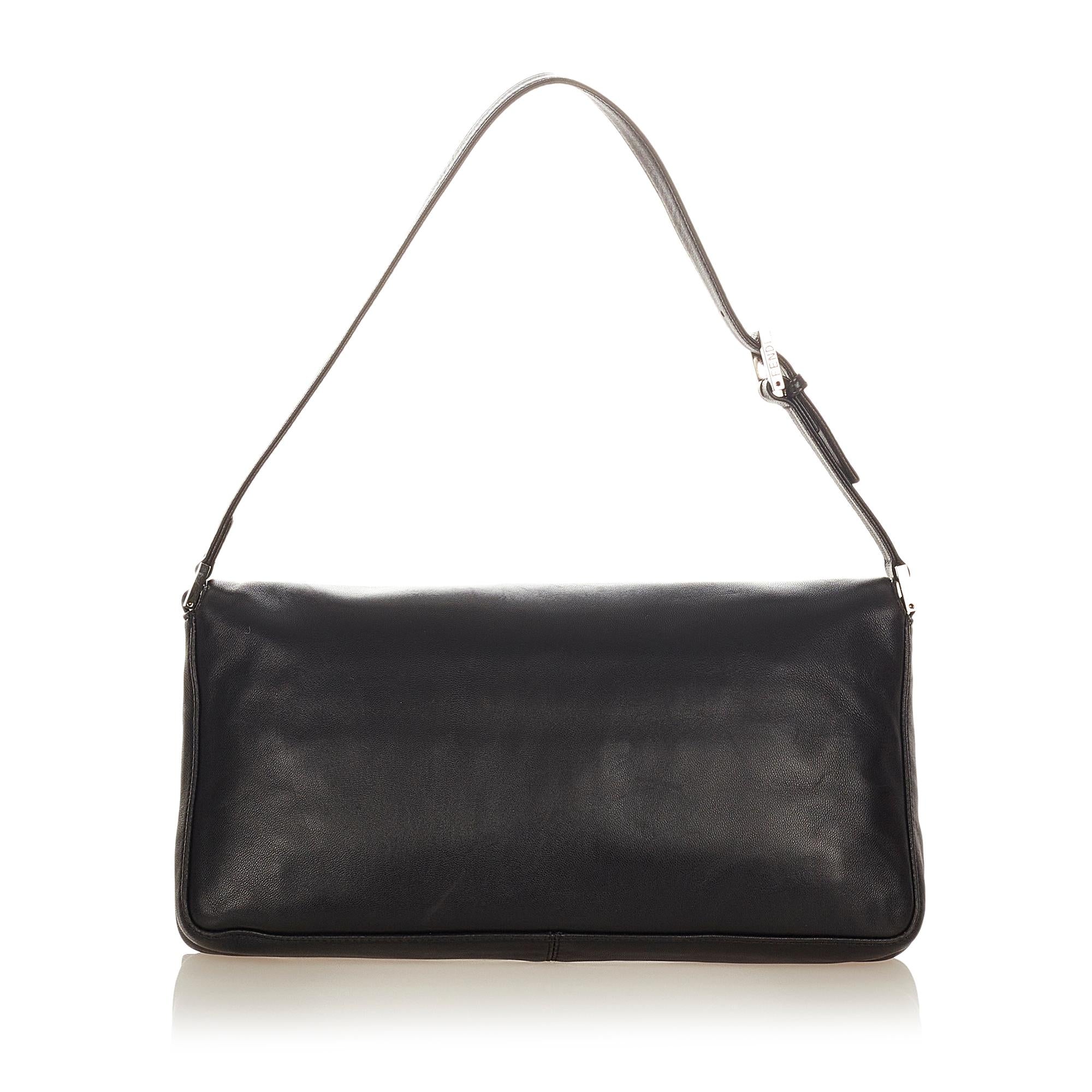 Fendi Leather Baguette (SHG-26704)