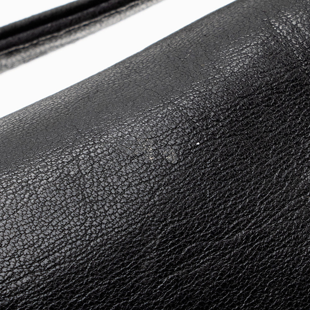 Fendi Leather Flap Pochette (SHF-20741)