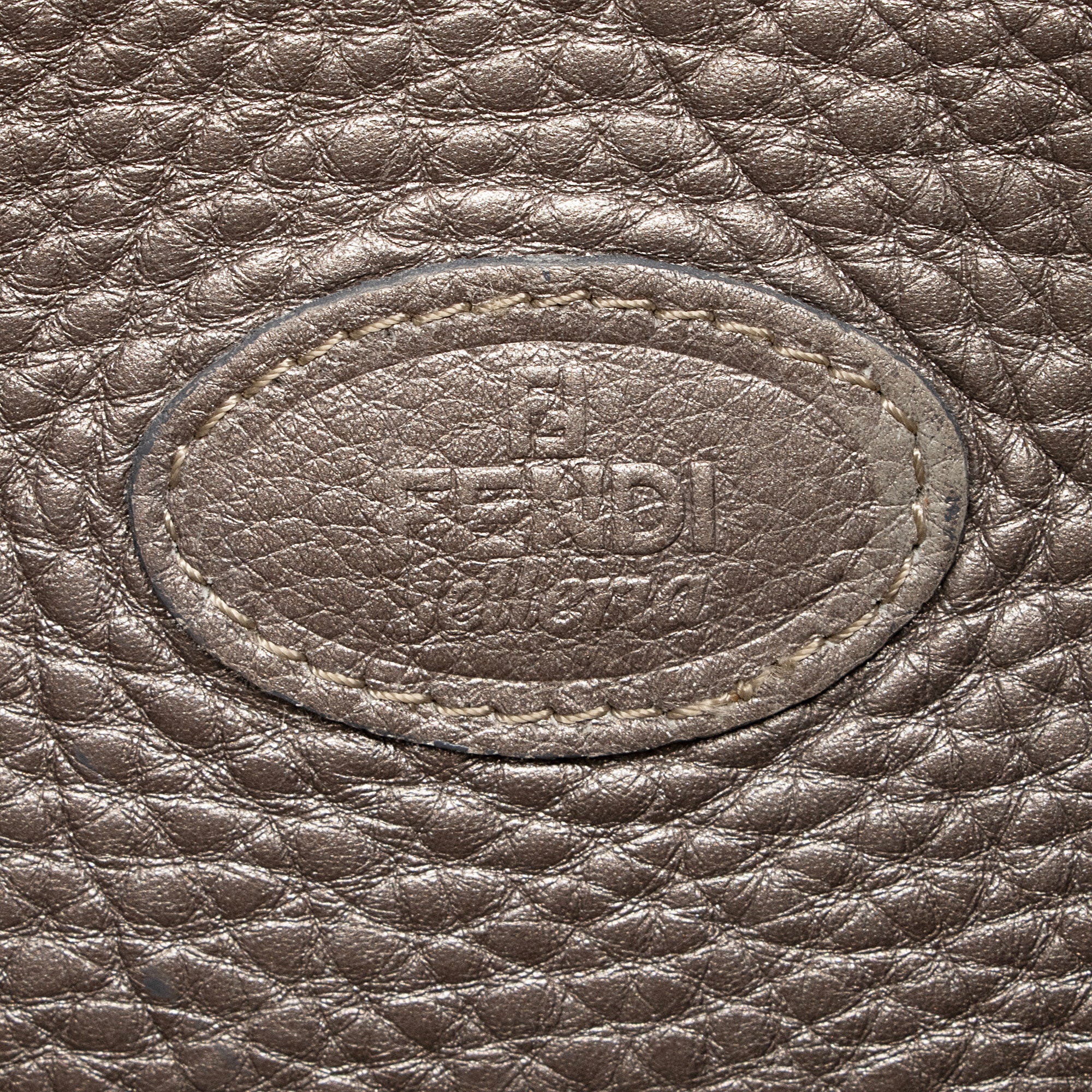 Fendi Leather Selleria Hobo (SHF-HKCQsO)