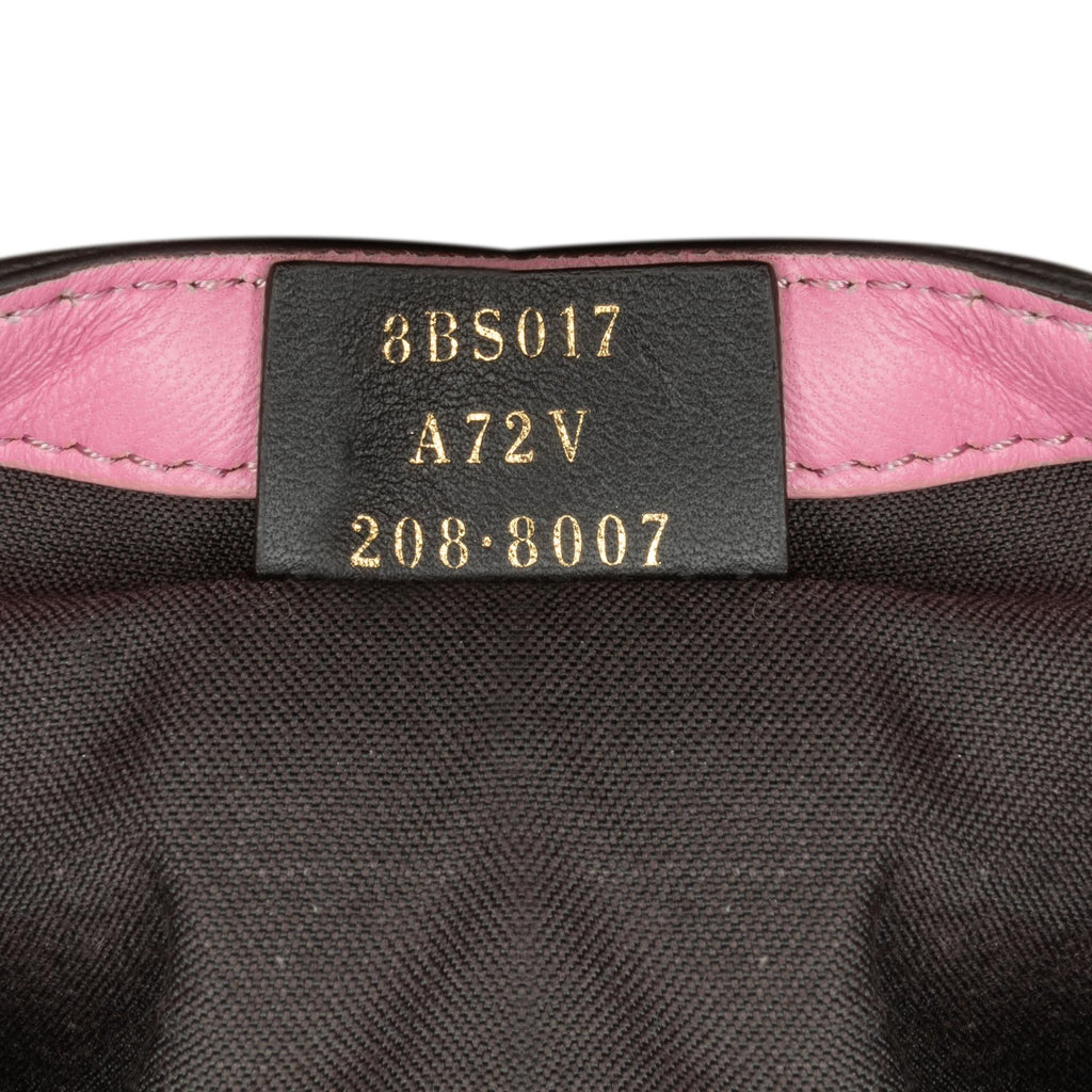Fendi Mini FF Embossed Baguette (SHG-yfSf04)