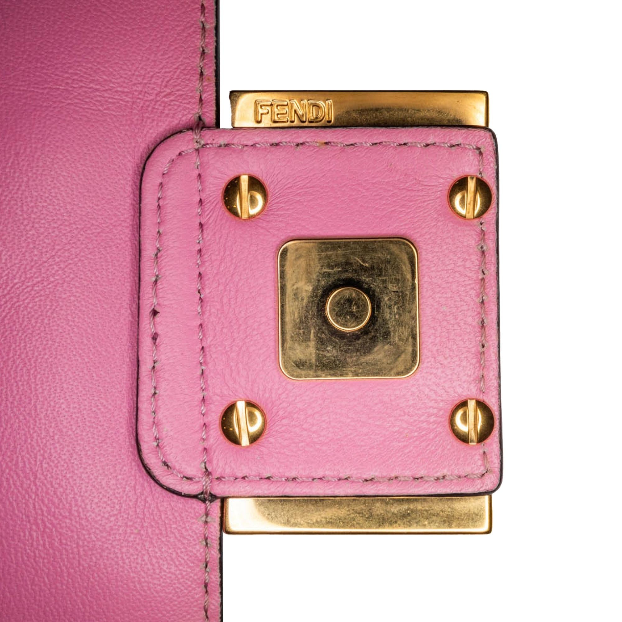 Fendi Mini Zucca Embossed Baguette Satchel (SHG-FbjqkA)