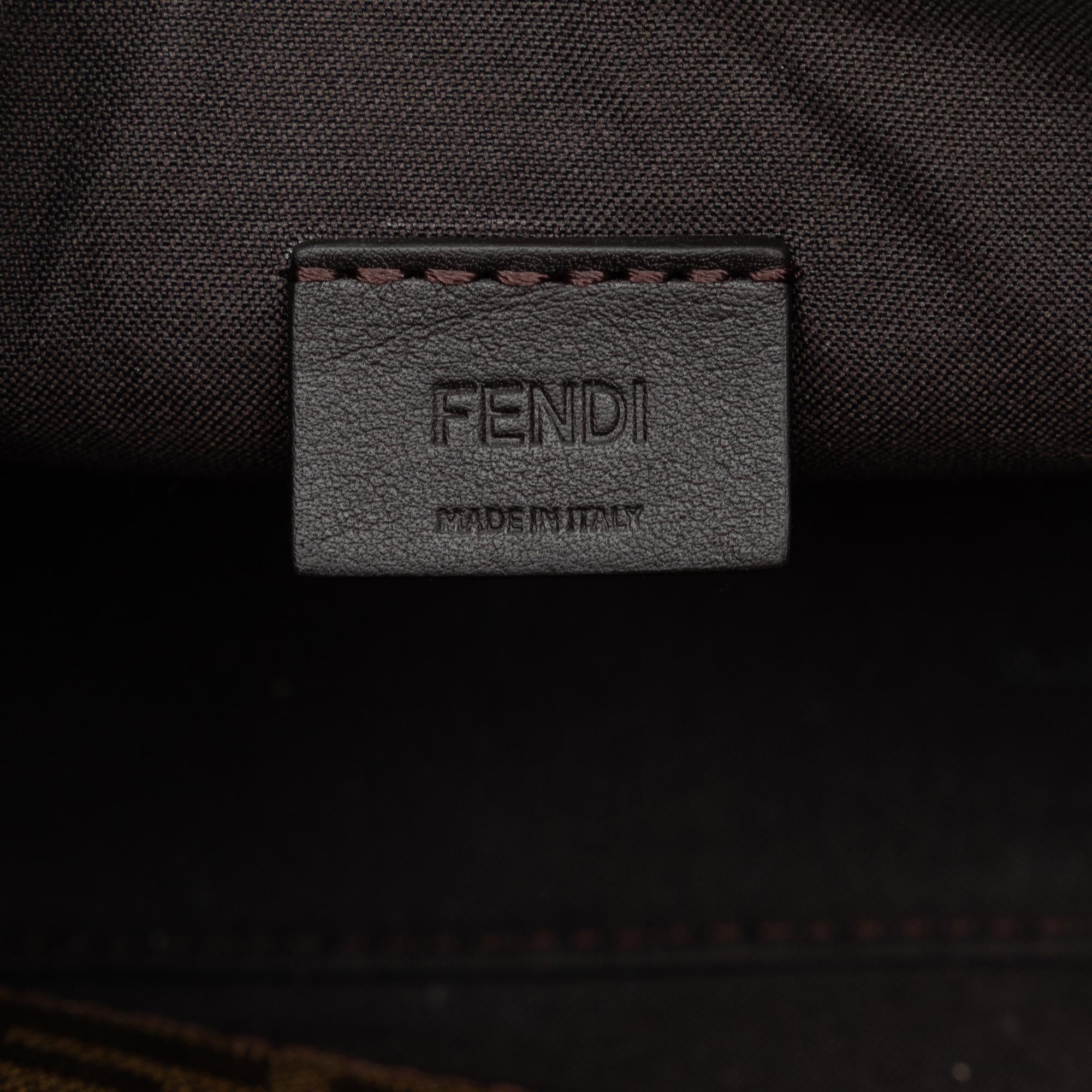 Fendi Mini Zucca Glazed Fabric Cage Baguette (SHG-jAfJja)