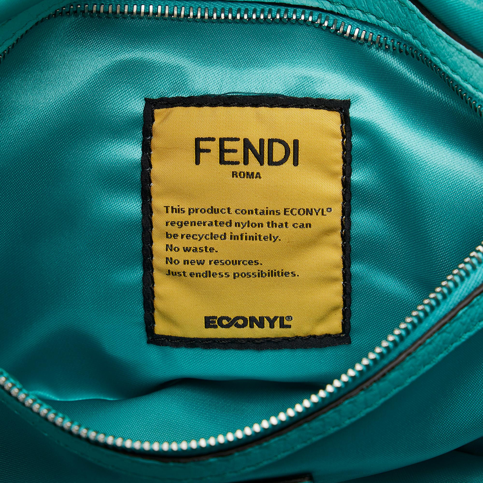 Fendi Nylon Multipocket Baguette (SHG-gtMQ1H)