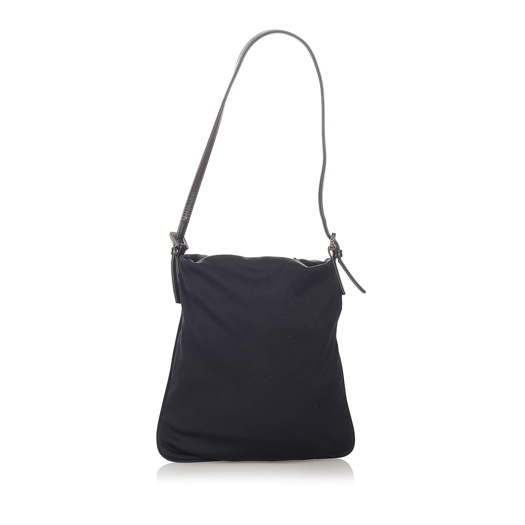 Fendi Nylon Shoulder Bag (SHG-27009)