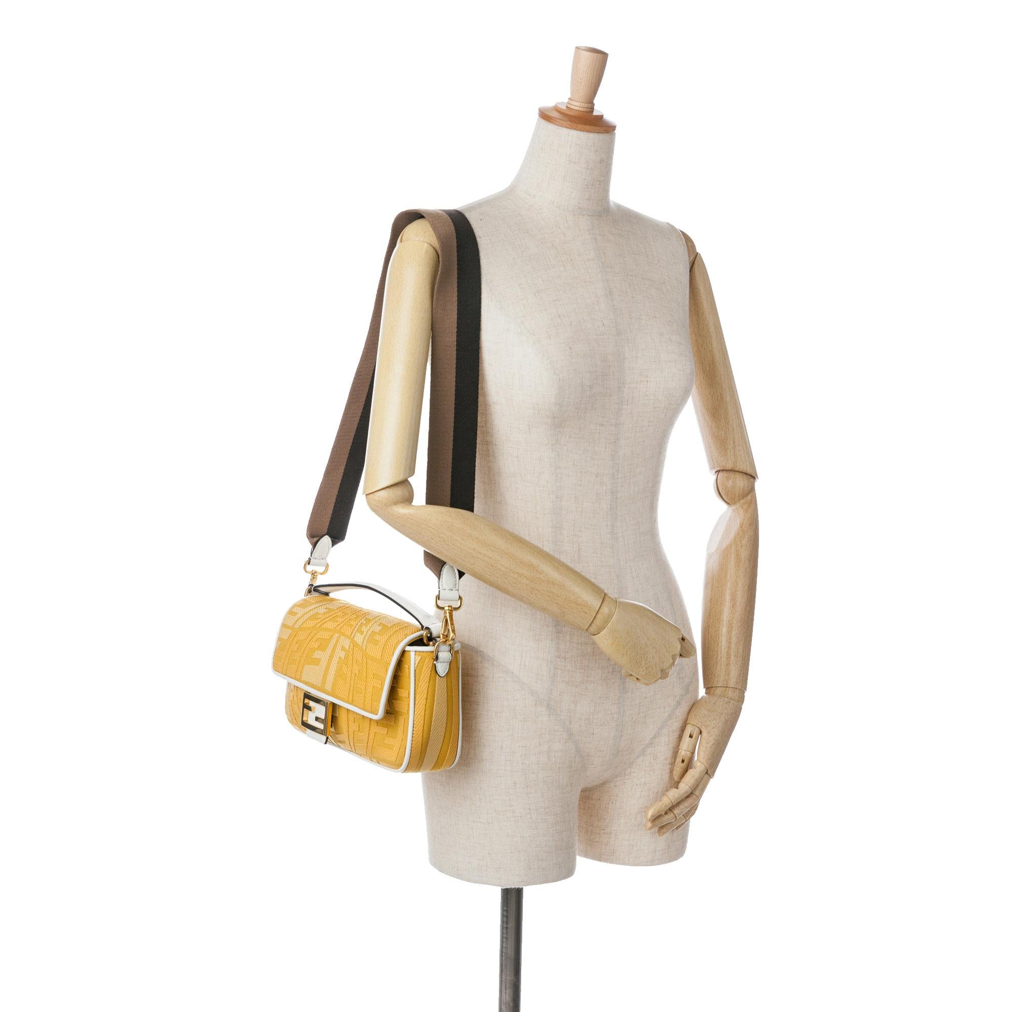 Fendi Sarah Coleman FF Canvas Fisheye  Baguette Satchel (SHG-jIeRtT)