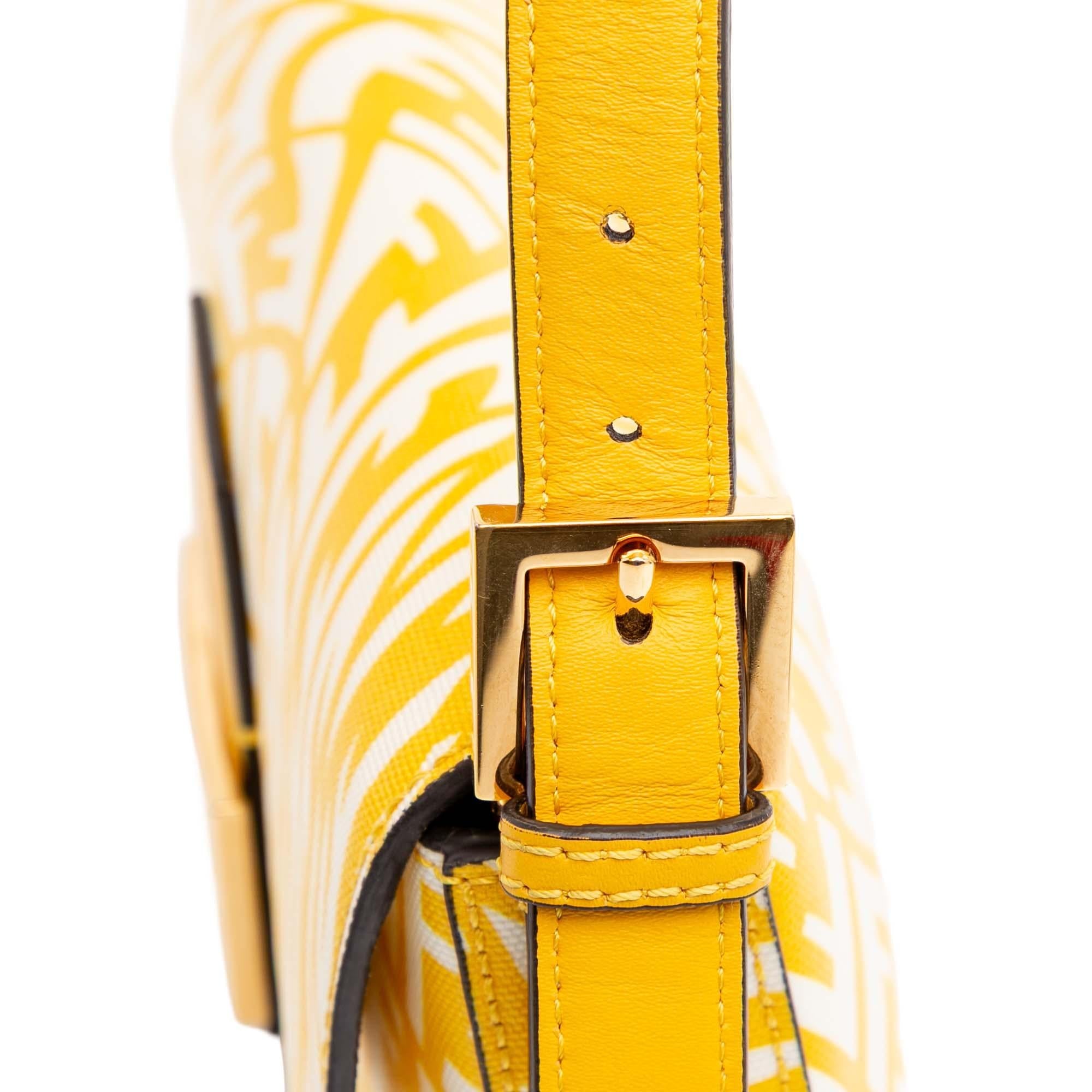 Fendi Sarah Coleman Zucca Coated Canvas 1997 Vertigo Baguette