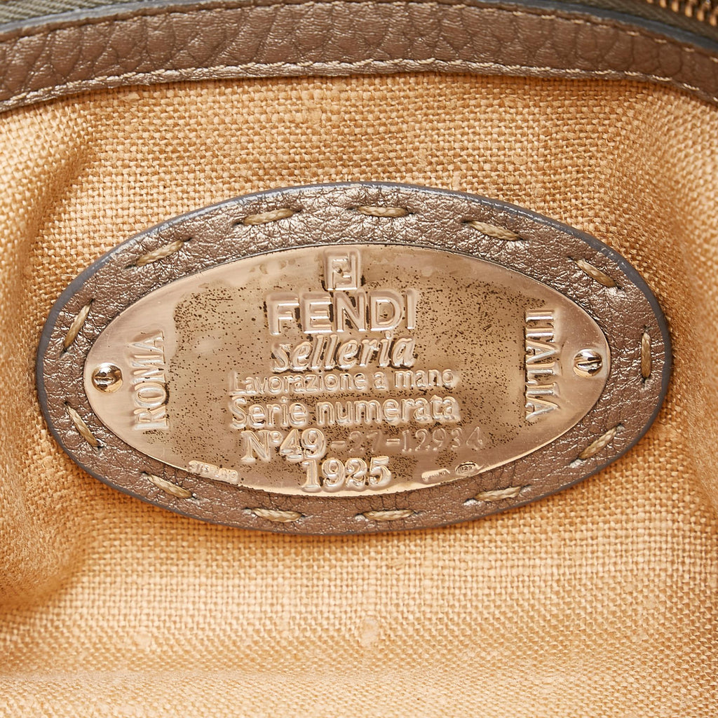 Fendi Selleria Borghese Leather Handbag (SHG-28253)