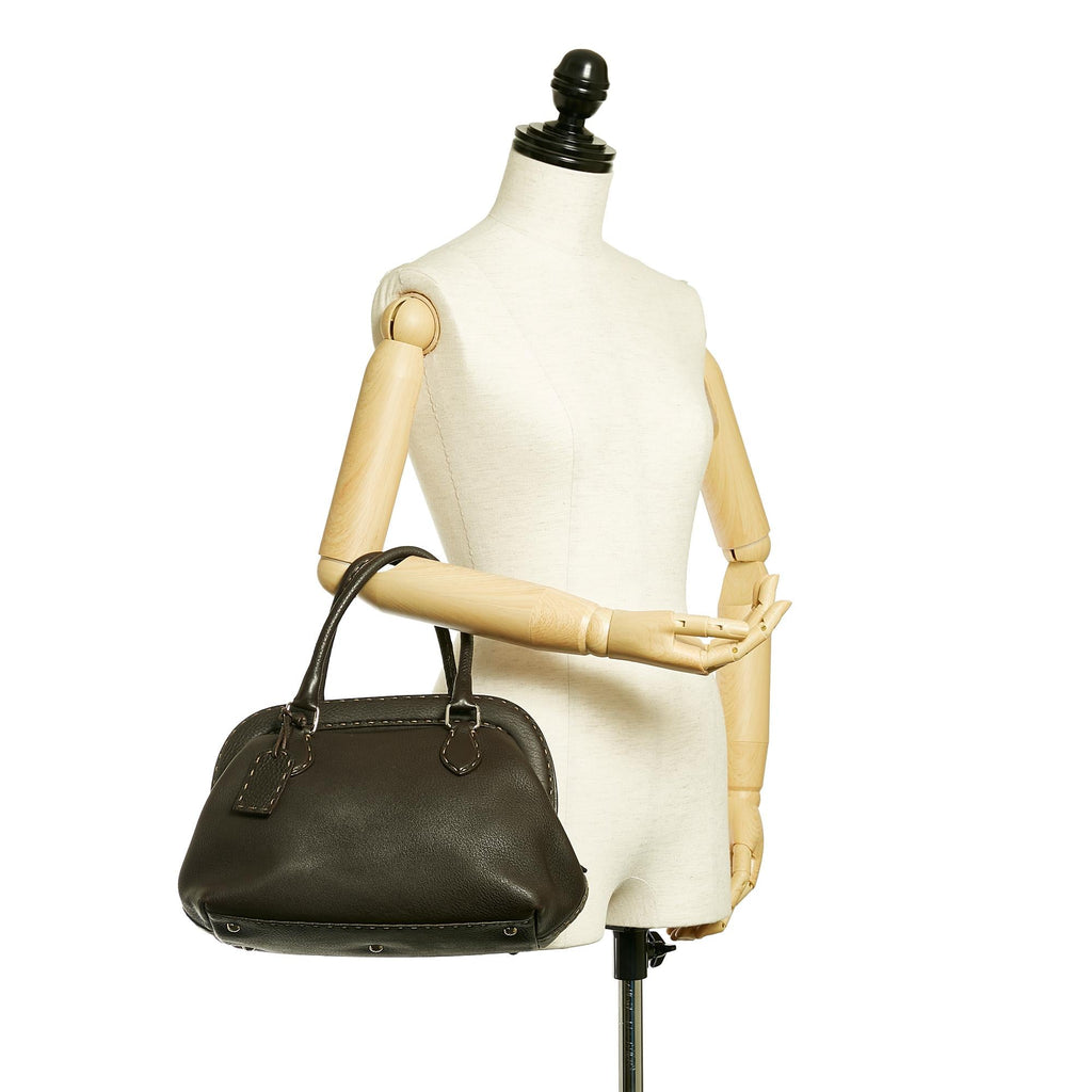 Fendi Selleria Leather Handbag (SHG-37727)
