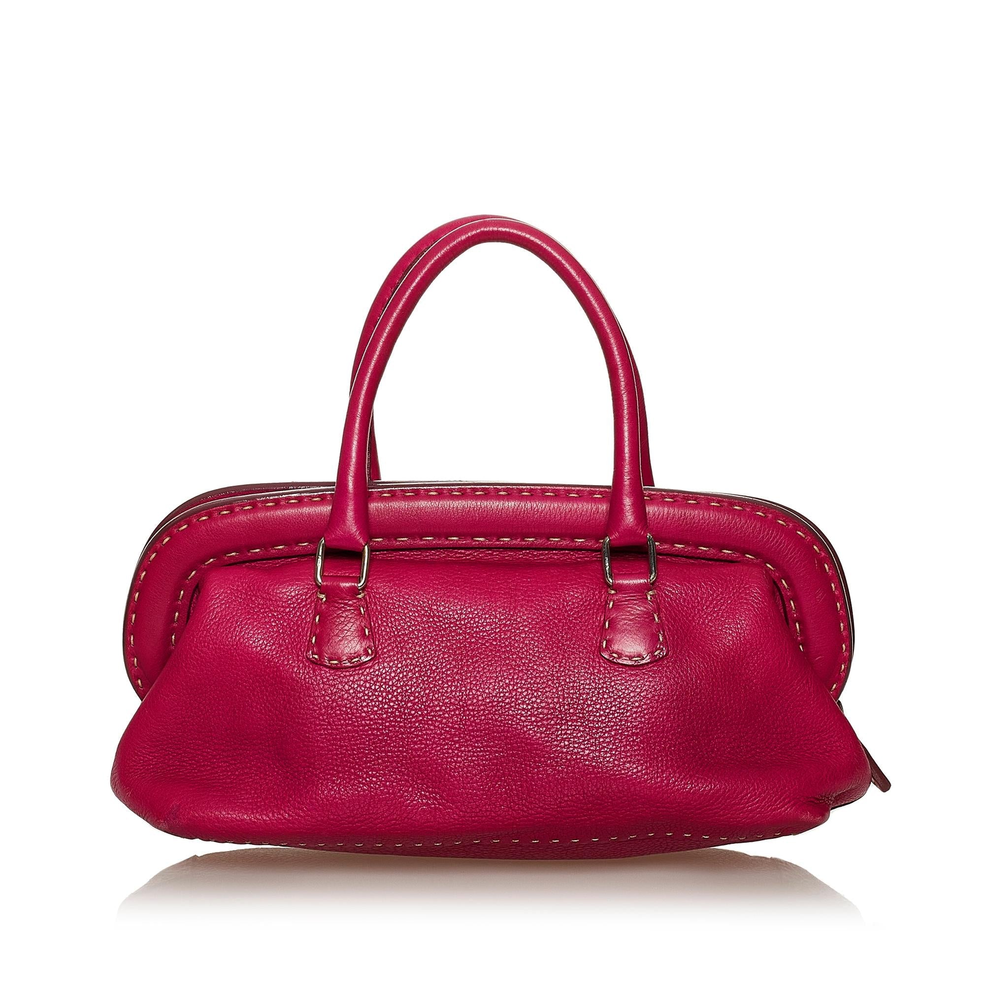 Fendi Selleria Leather Handbag (SHG-ljwxiR)