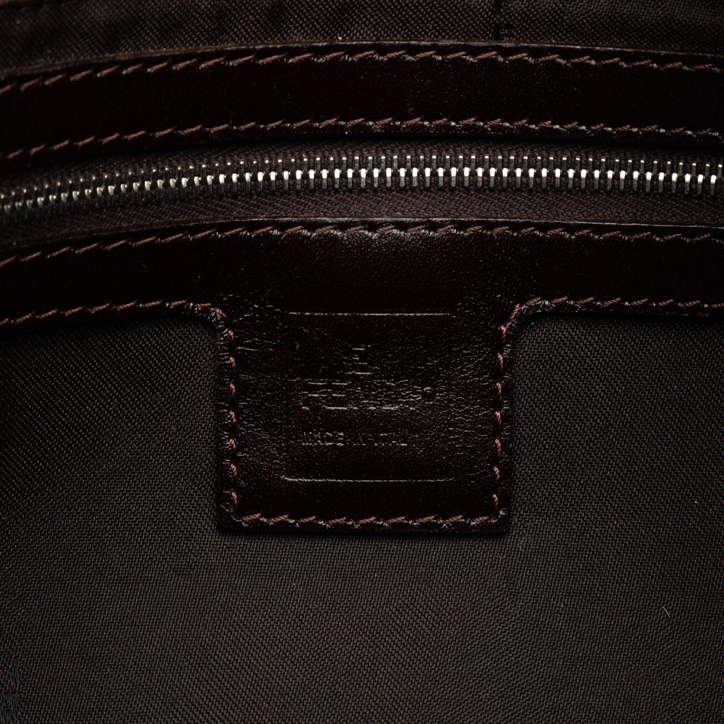 Fendi Zucca Canvas Baguette (SHG-3KbD7q)