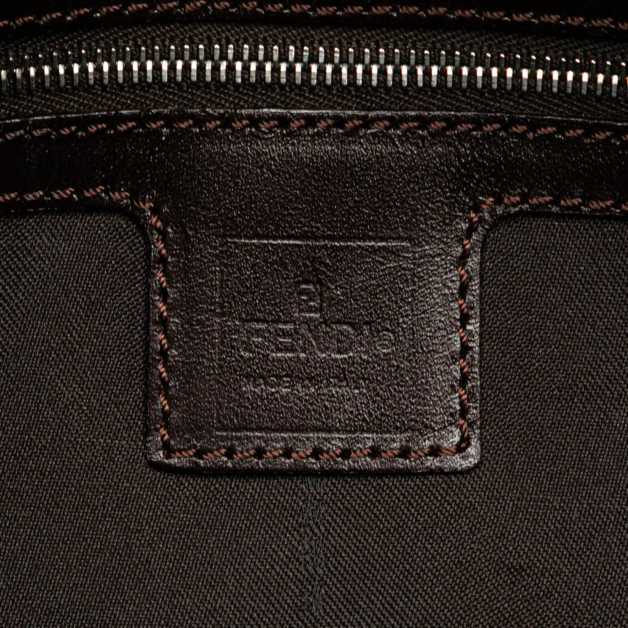 Fendi Zucca Canvas Baguette (SHG-AQHo7D)