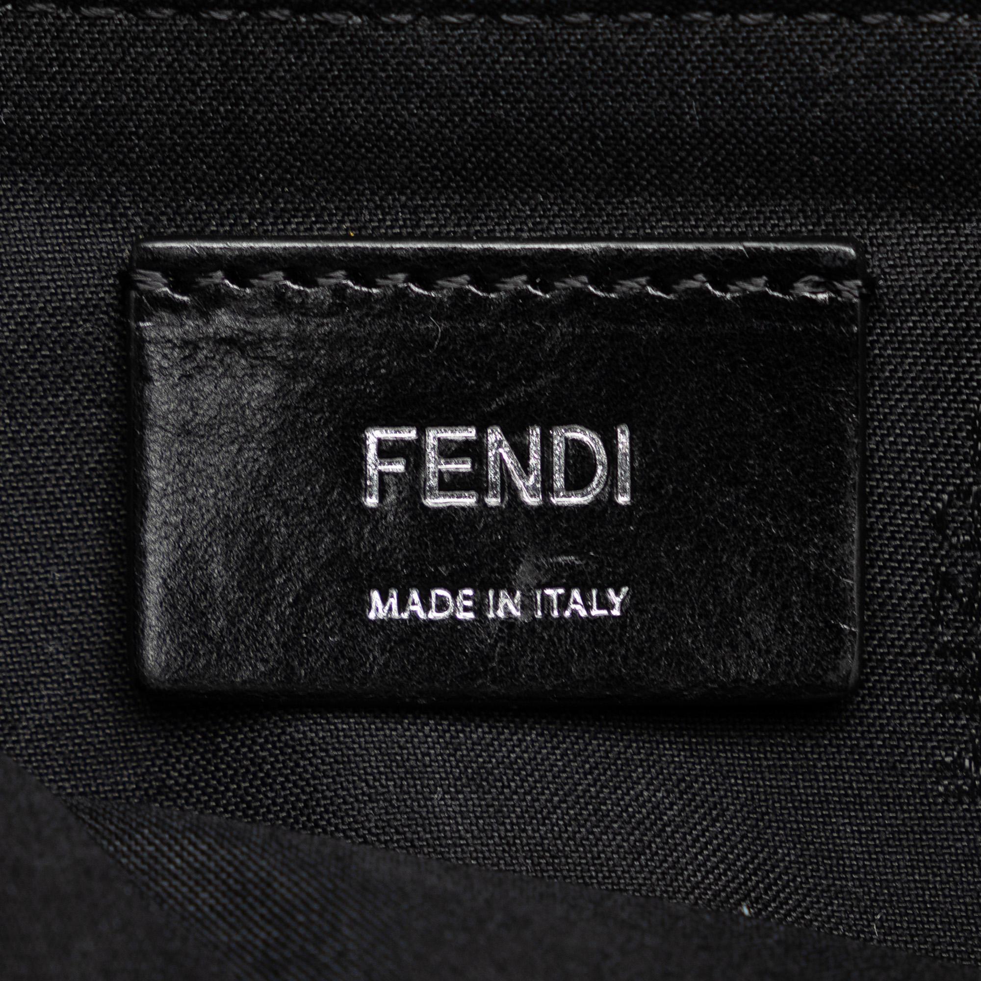 Fendi Zucca Canvas and Leather Convertible Baguette (SHG-bdoGYz)