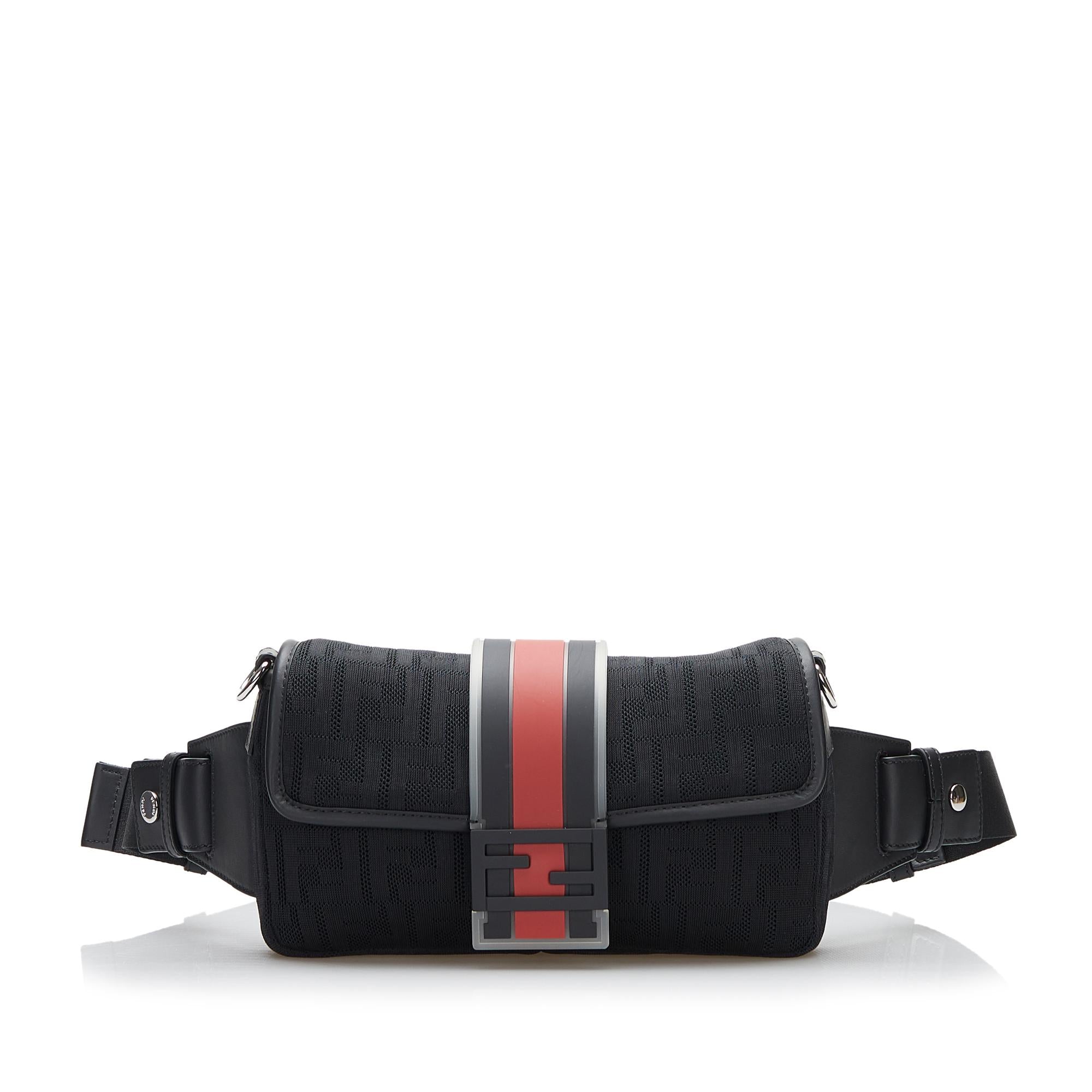 Fendi Zucca Convertible Belt Bag (SHG-pWsJAN)