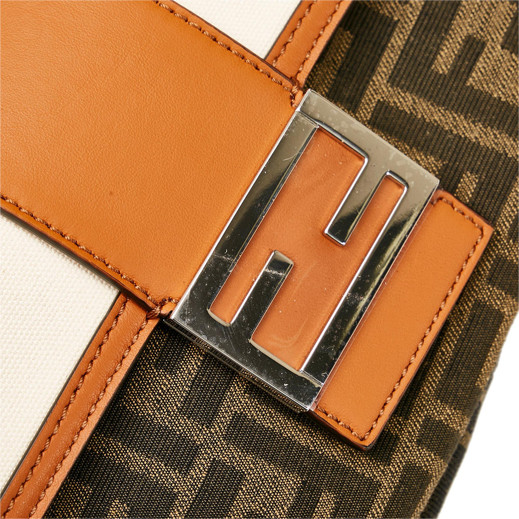 Fendi Zucca Convertible Belt Bag (SHG-AlCFzj)