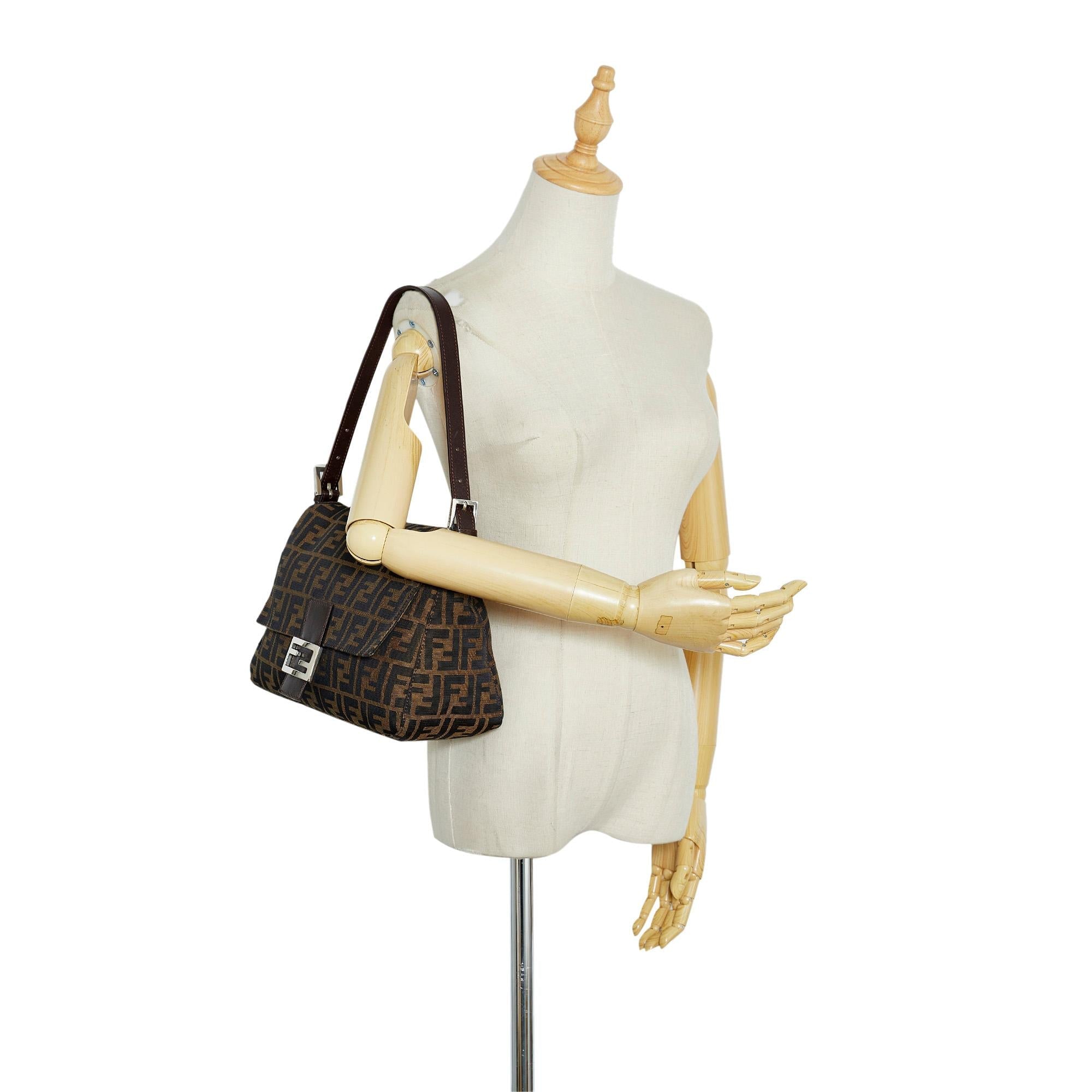 Fendi Zucca Mamma Forever (SHG-6YBo4w)