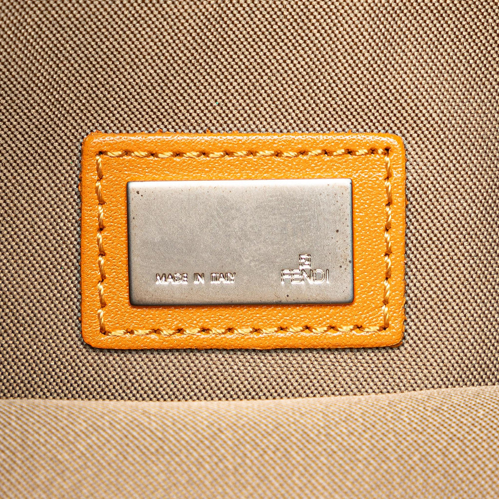 Fendi Zucchino Canvas Crossbody (SHG-xvhz9d)