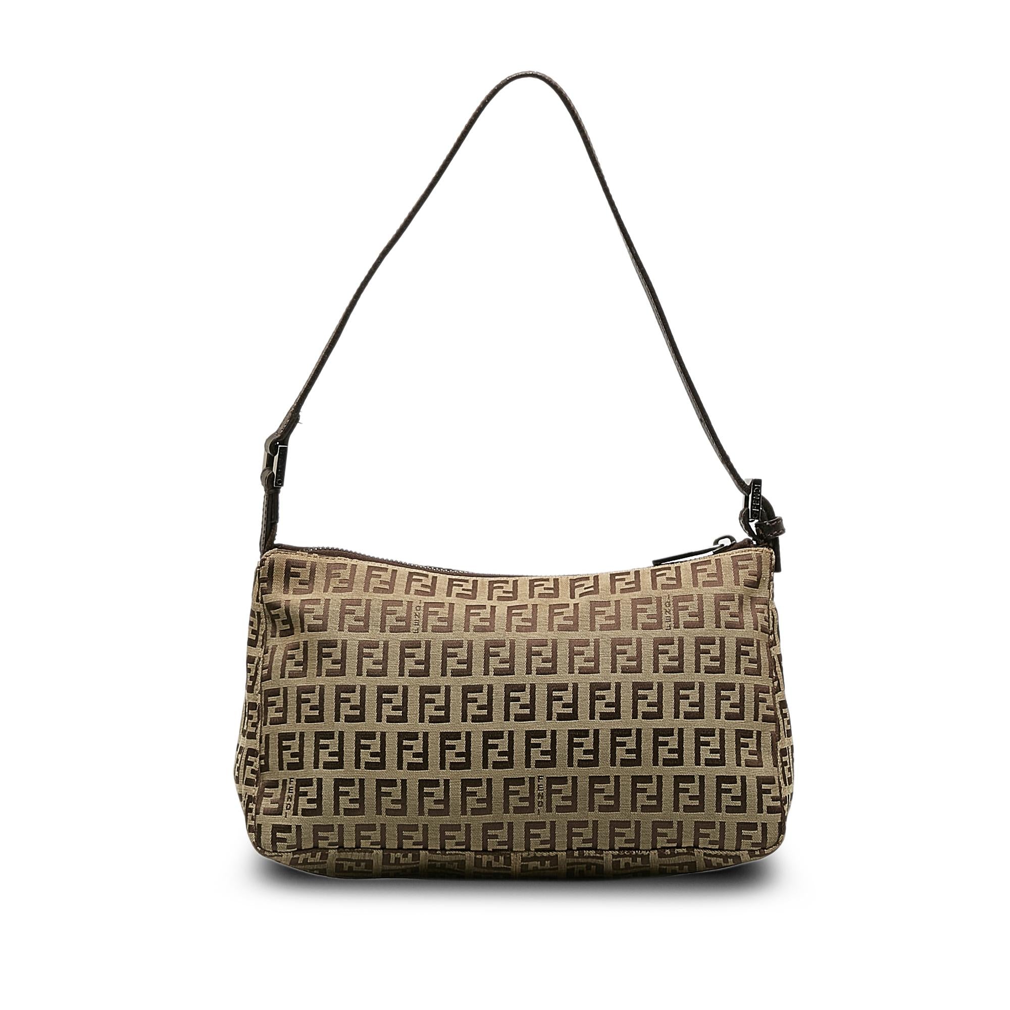 Fendi Zucchino Shoulder Bag (SHG-w7M4RH)