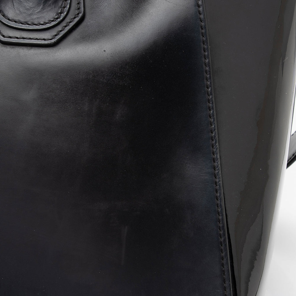Givenchy Calfskin Antigona Medium Satchel (SHF-AIupya)