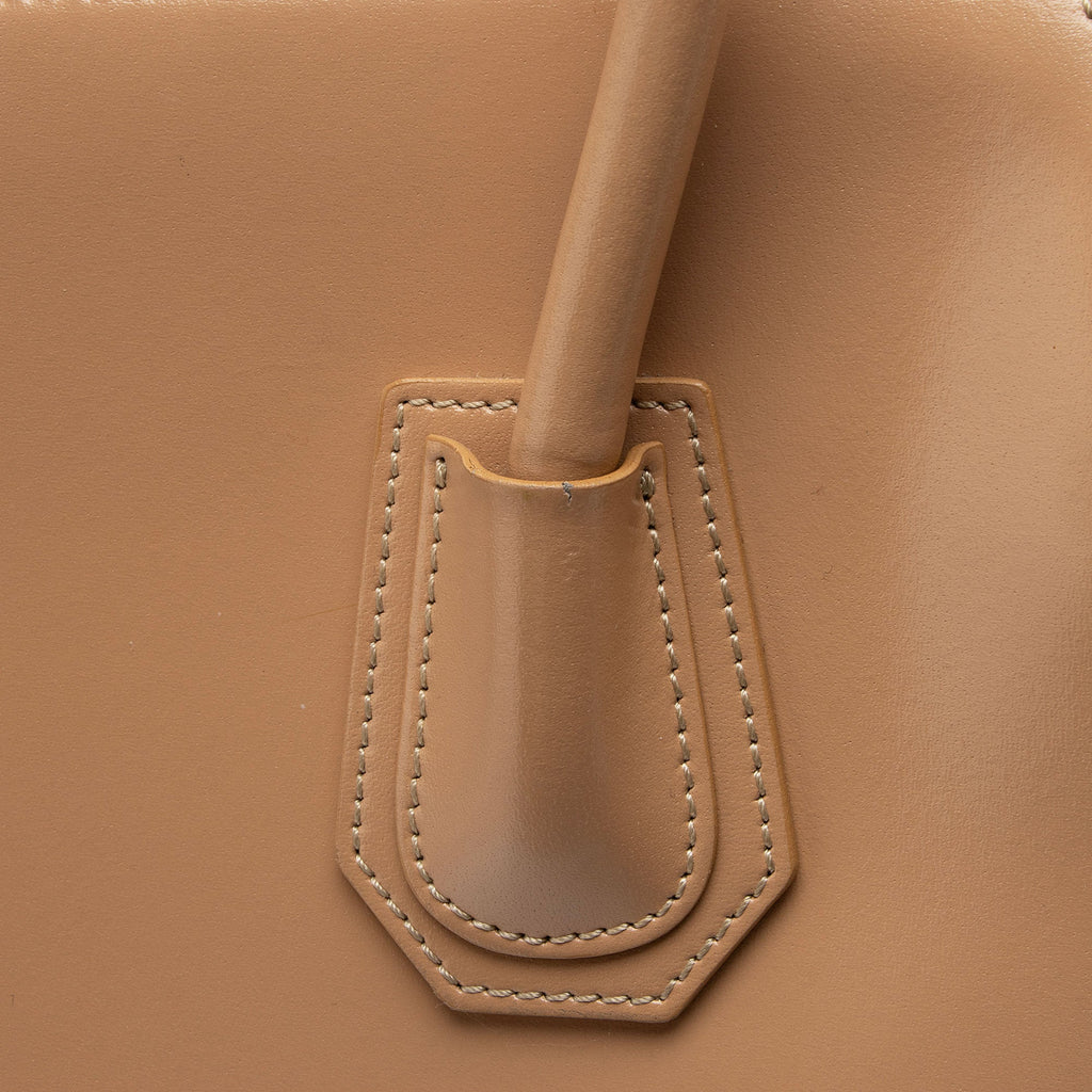 Givenchy Calfskin Antigona Medium Satchel