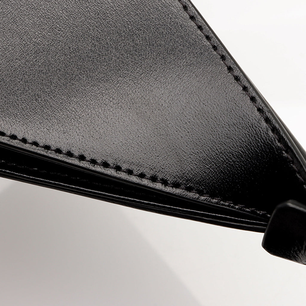 Givenchy Calfskin Cut Out Mini G Cube Chain Bag (SHF-AOJysH)