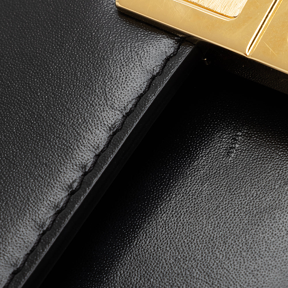 Givenchy Smooth Calfskin 4G Box Small G Cube Chain Bag (SHF-22446)