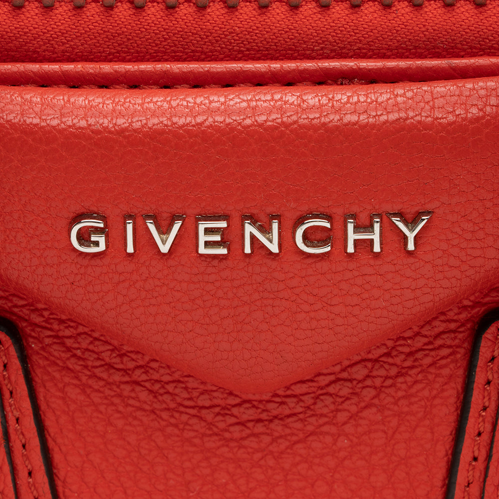Givenchy Smooth Calfskin Antigona Mini Satchel (SHF-16557)