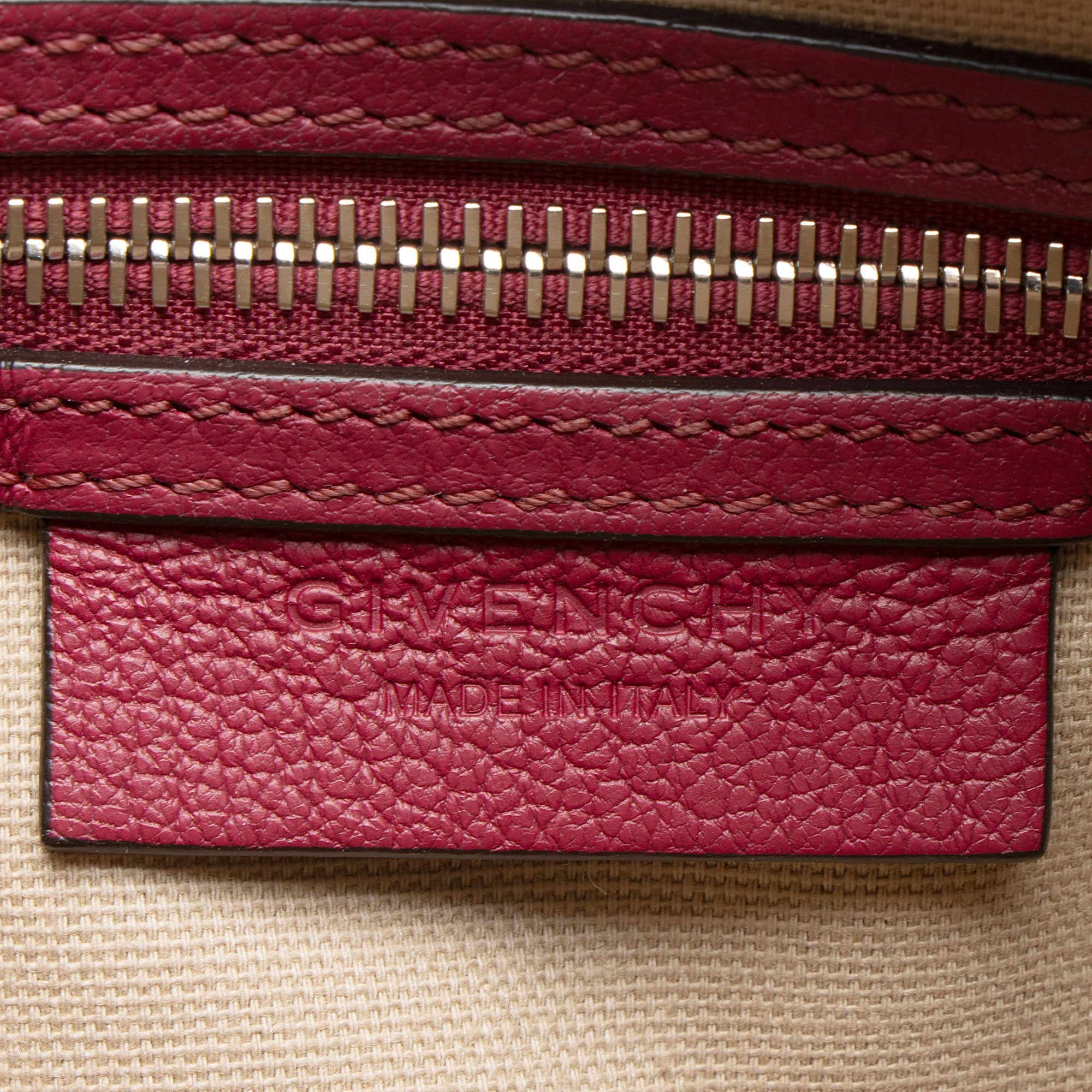 Givenchy Sugar Goatskin Antigona Medium Satchel