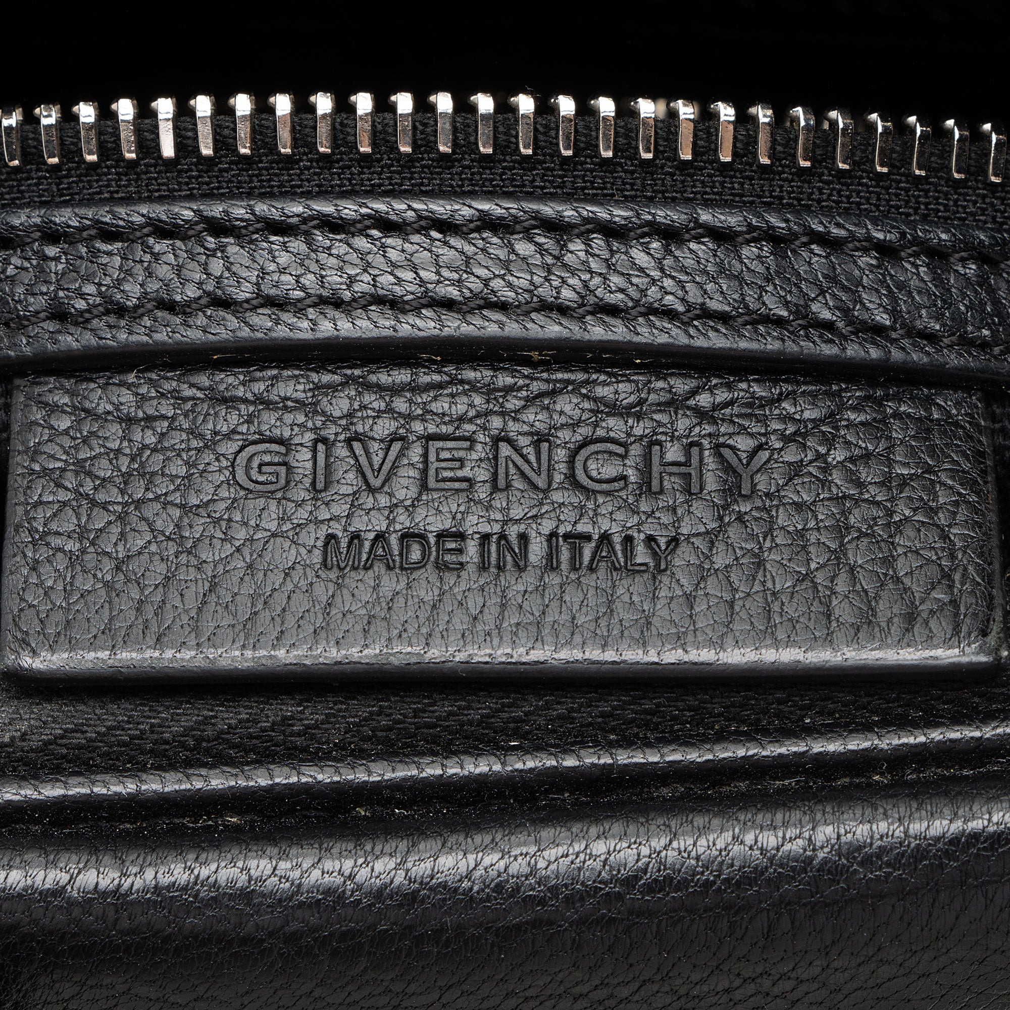 Givenchy Sugar Goatskin Antigona Mini Satchel