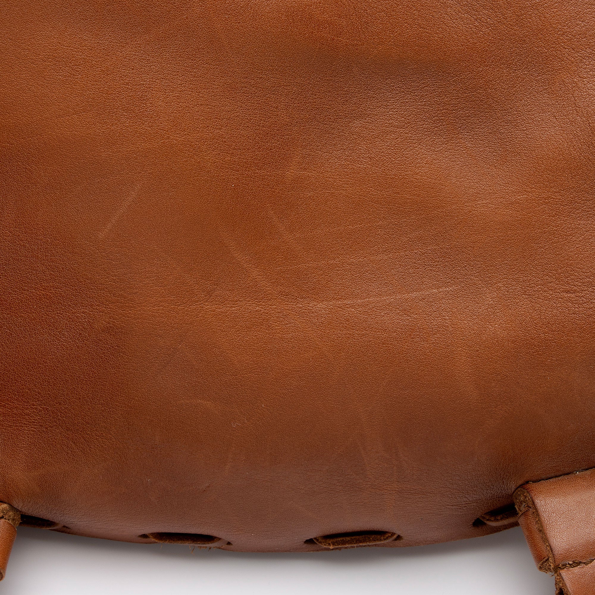 Gucci Aged Leather GG Marmont Messenger Bag (SHF-Z3pkBz)