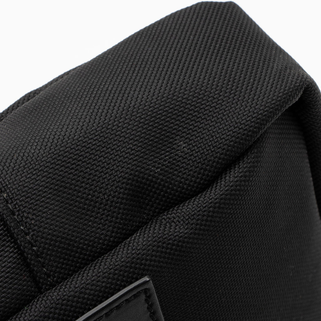 Gucci Canvas Tiger Embroidered Web Messenger